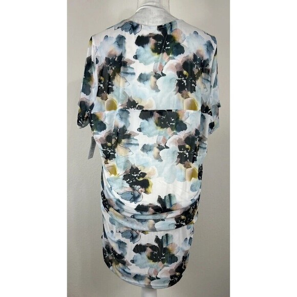 Torrid Stretch Mesh Crew Neck Ruched Top Floral Plus Size 3X (22-24) - Picture 6 of 13